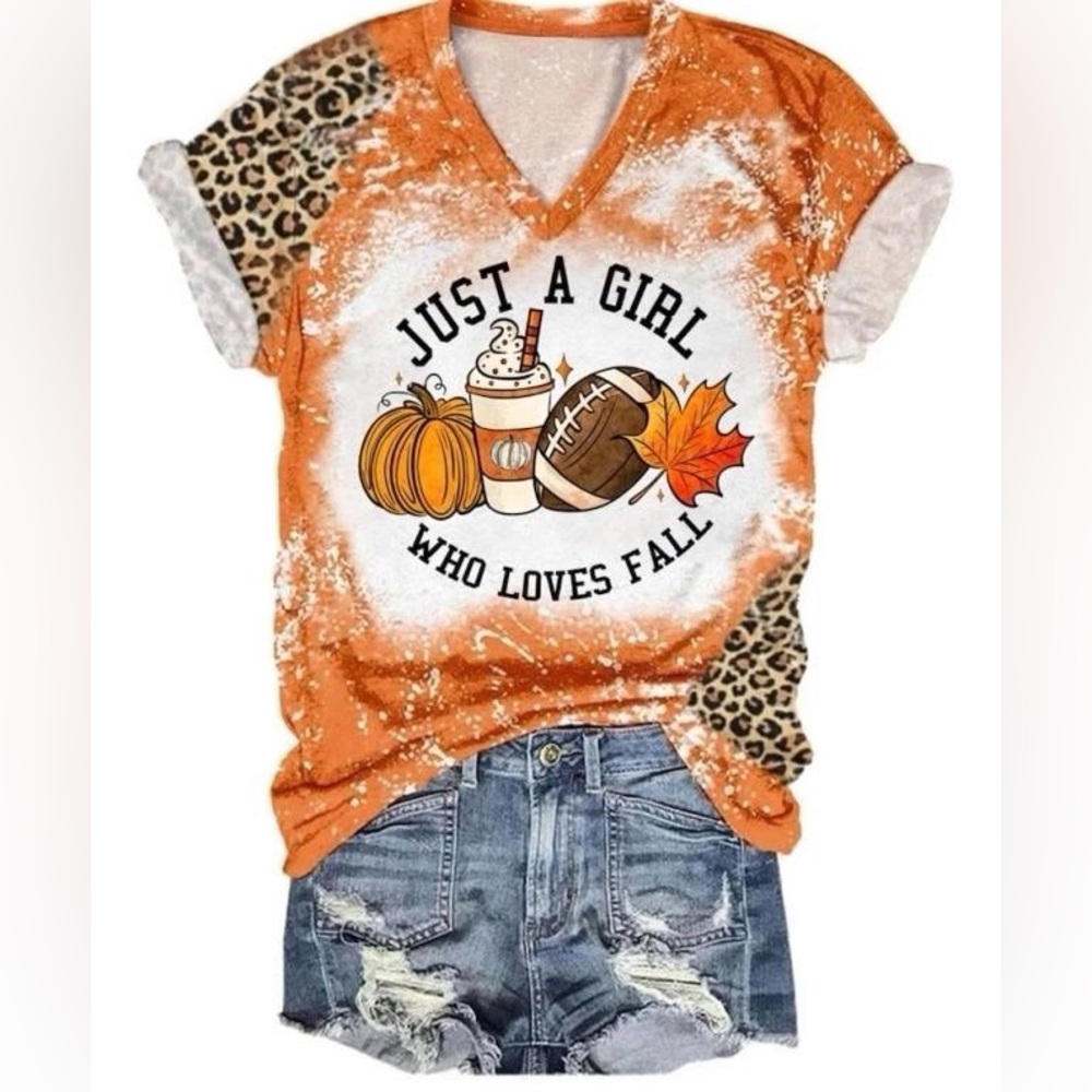 Women Halloween Love Fall Leopard Graphic Print T-Shirt